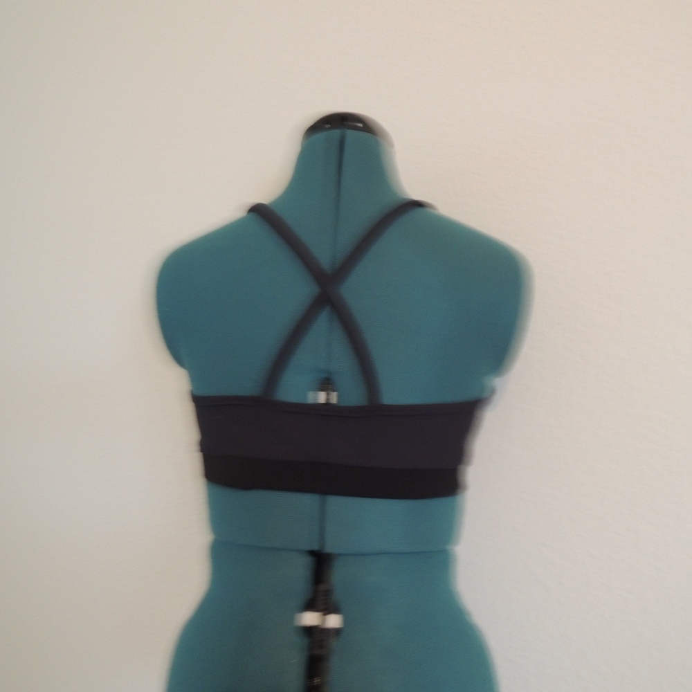 top - Picture 3 of 3
